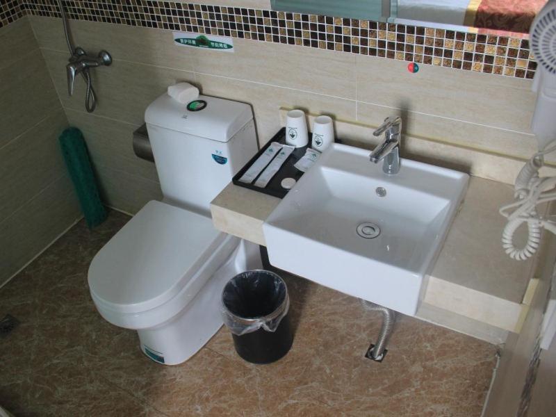 Greentree Alliance Zhejiang Metro South Changshou Road Hotel หนิงป่อ ภายนอก รูปภาพ